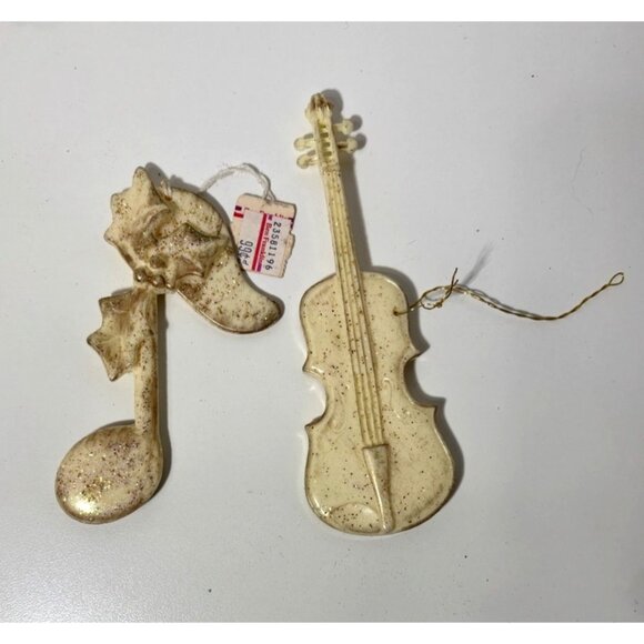 VTG Ivory & Gold Musical Instrument And Star Christmas Ornaments Plastic - Picture 3 of 4